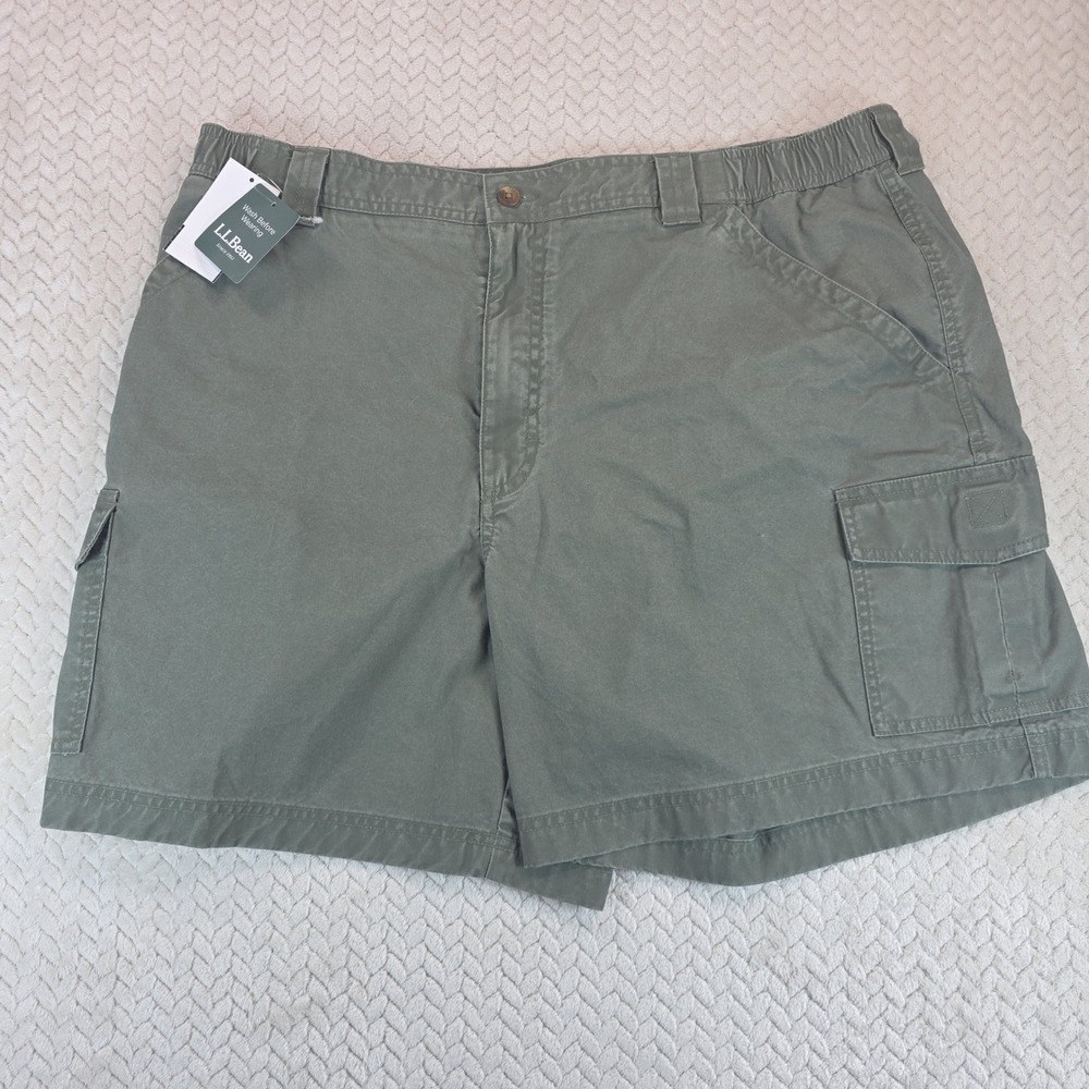 LL Bean Mens 40W Comfort Waist Cargo Shorts Olive Green Cotton 224994